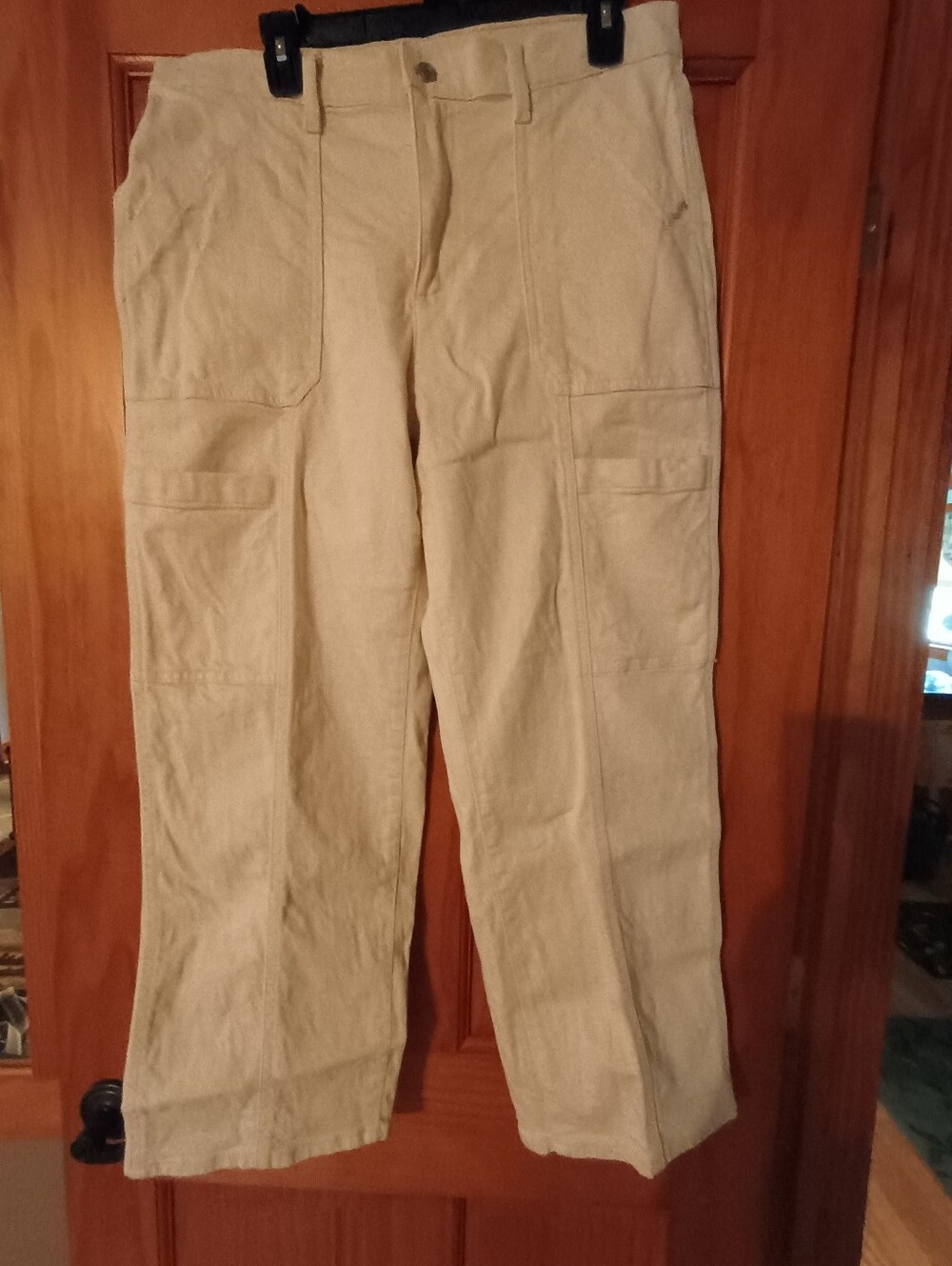 Lands' End Khaki Cargo Crop Pants